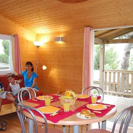 Village de vacances Lagrange Grand Bleu – Résidence Les Pescalunes