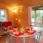 Lagrange Vacances Les Pescalunes 홀리데이파크 2*