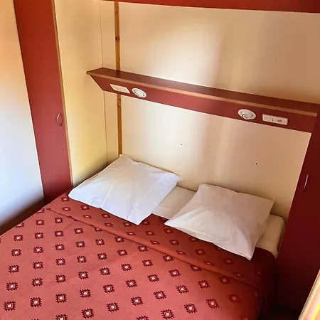 Lagrange Vacances Les Pescalunes 2*